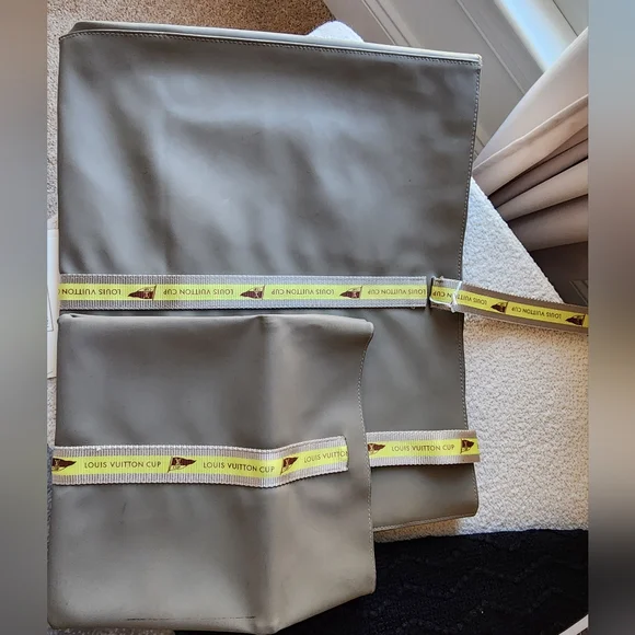 Louis Vuitton Cup Gray Tote with Yellow Strap (2 Piece) - Authencity Cert Incl. - Picture 2 of 16